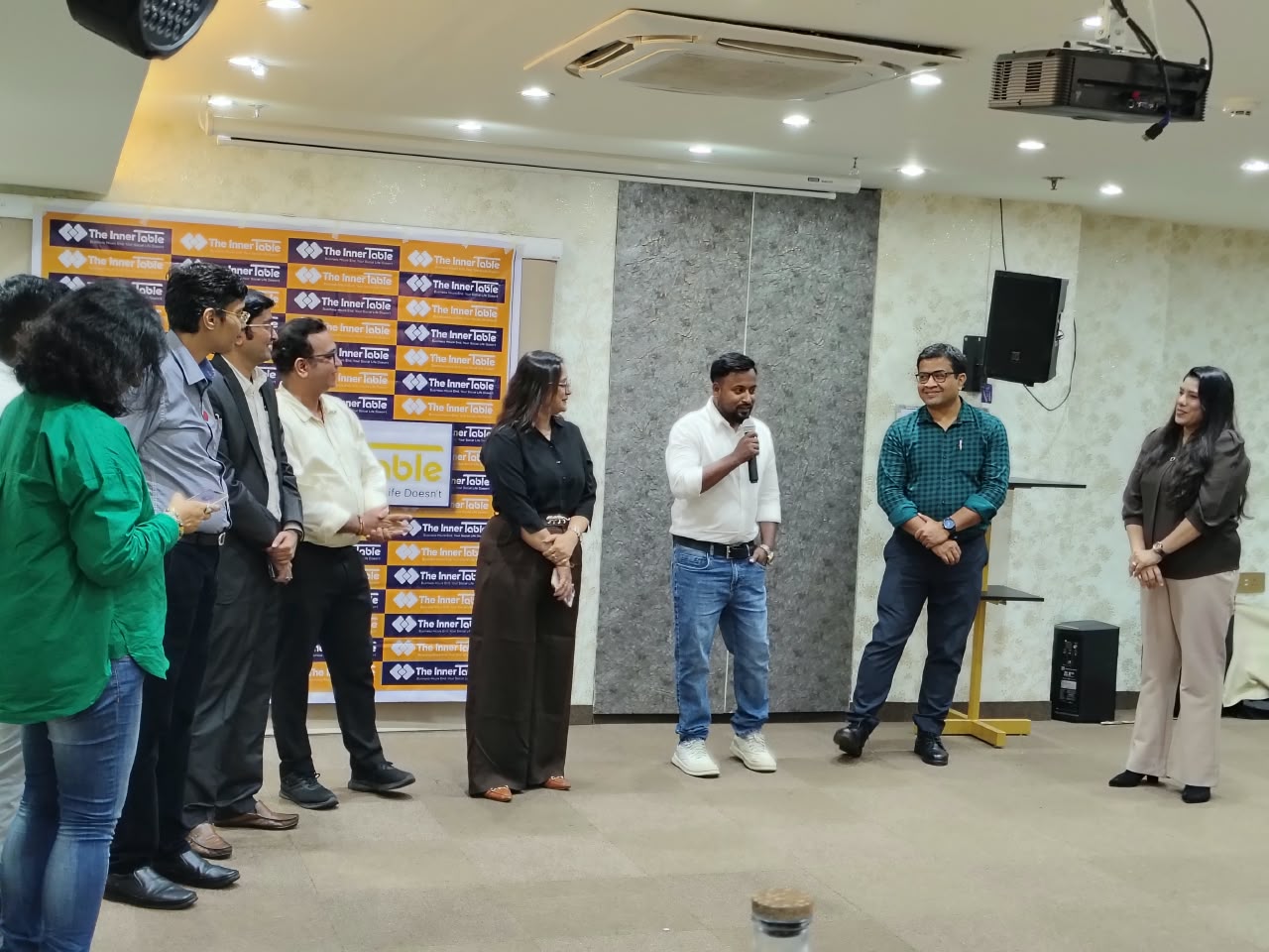 Members introducing themselves at Edition 01